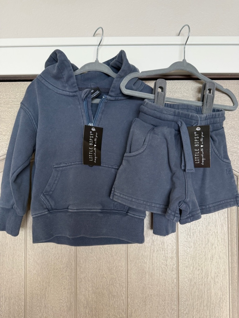 NWT Little Bipsy matching sweatsuit shorts hoodie 12-18m washed blue